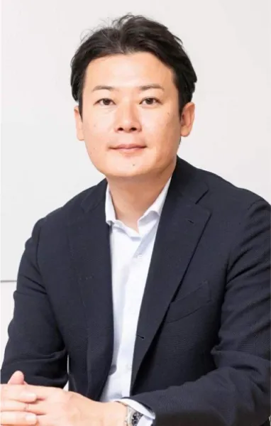 小林 泰士